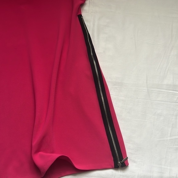 NWT Ricki’s Side Zipper Detail Dress - Picture 4 of 7